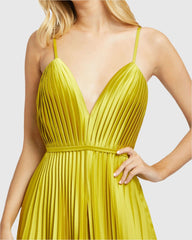 Green Pleated Plunge Neck Wide Leg Jumpsuit