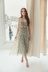 Green Embellished Mesh Sleeveless Scoop Neck Midi Dress