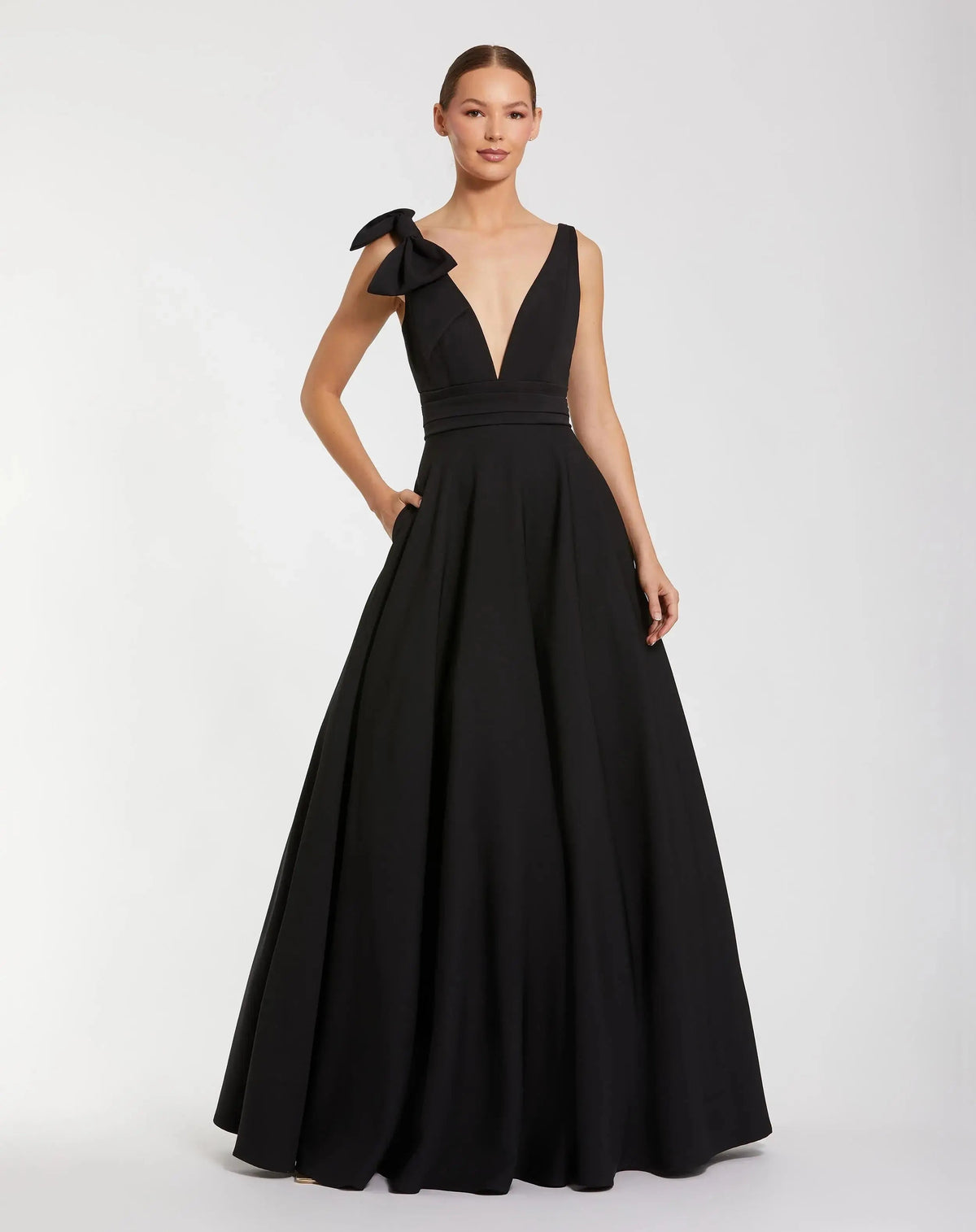 Black Sleeveless Plunge Neck Crepe Ballgown With Bow Detail