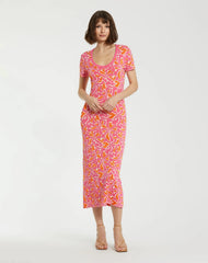 Pink Short Sleeve Scoop Neck Floral Knit Maxi Dress