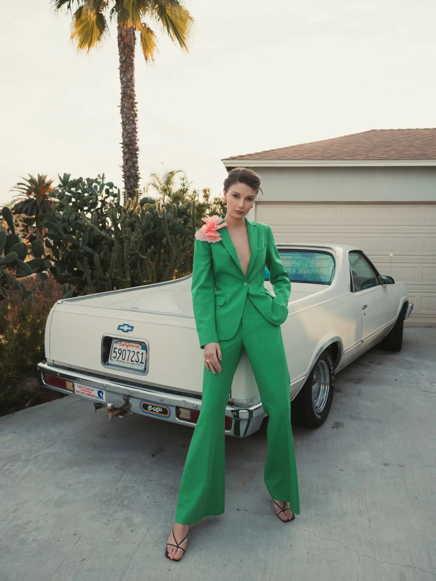 Green Classic Crepe Blazer Jacket With Flower